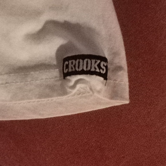 Crooks & Castles t-shirt large white wth orange and brown - Picture 4 of 6